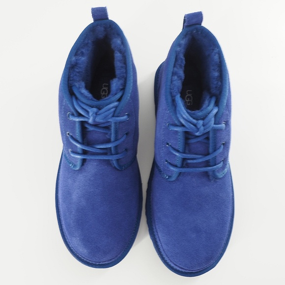 UGG Neumel Lace-Up Heritage Chukka Boots - Picture 5 of 10